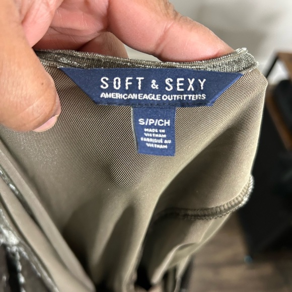 American Eagle Crushed Velvet Romper • Size S • 90s Whimsigoth - Picture 6 of 6